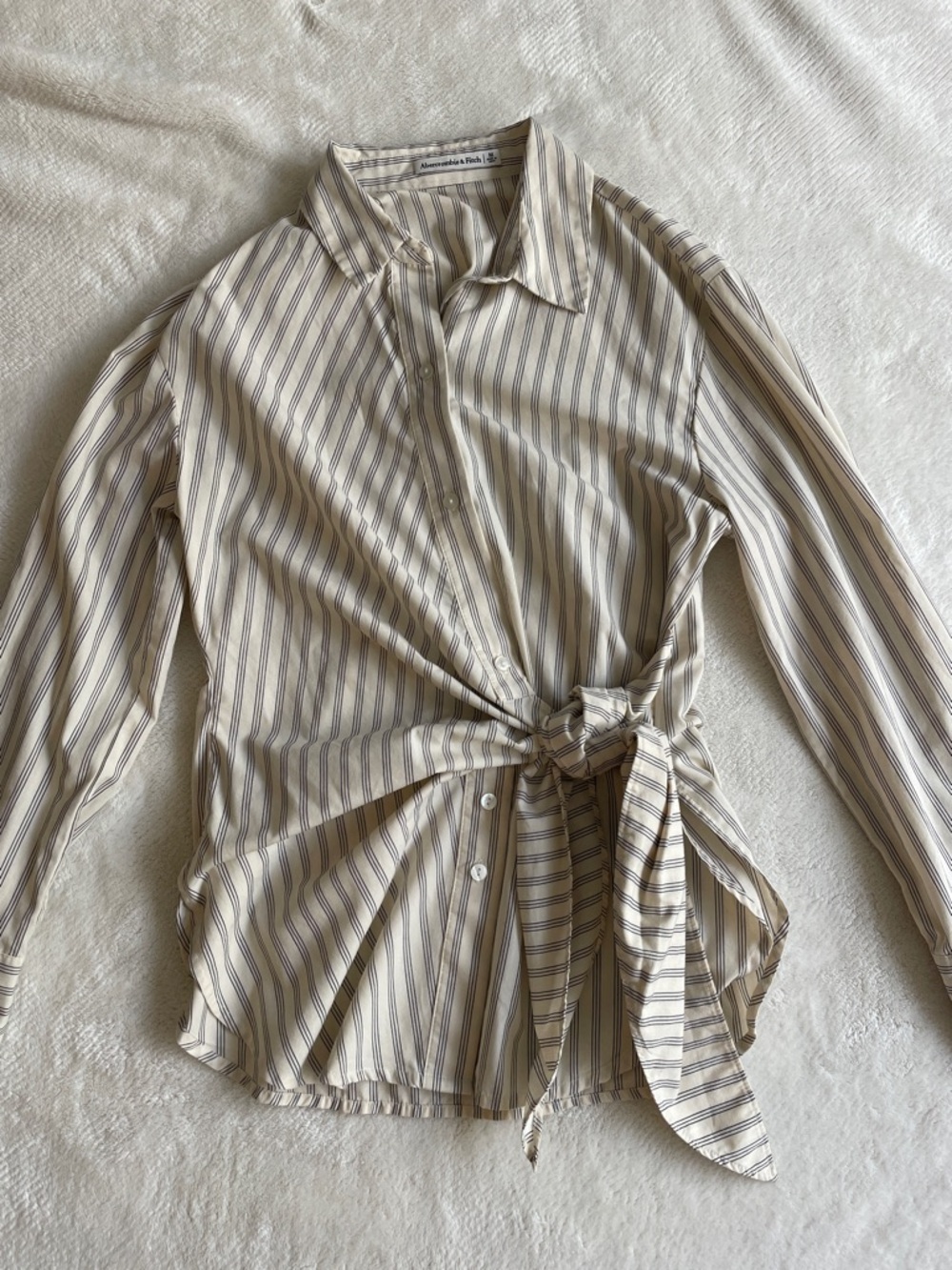 Abercrombie & Fitch Top